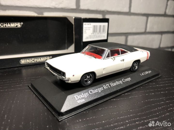 Dodge Charger Hardtop Coupe 1968 1:43 minichamps