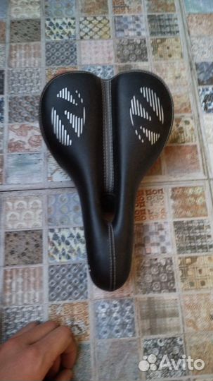 Седло для велосипеда комфорт