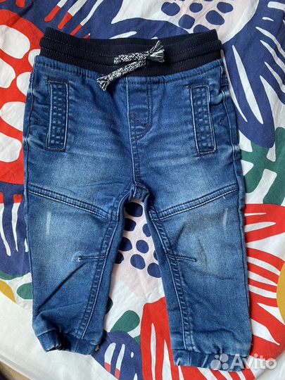 Толстовка и джинсы для мальчика