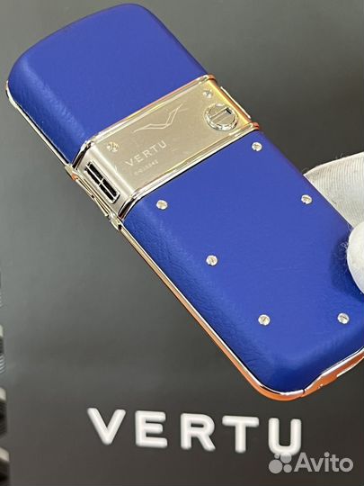 Vertu Constellation Vivre Ocean Blue