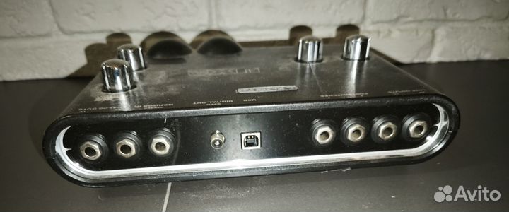 Line 6 POD studio UX 2