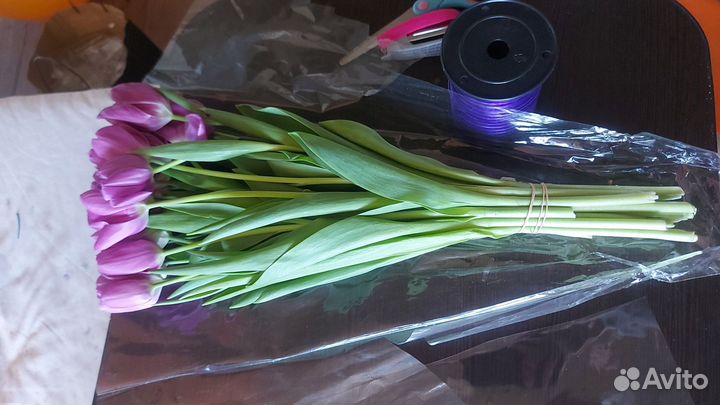 Тюльпаны с доставкой