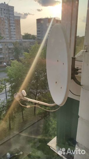 Антенна спутниковая