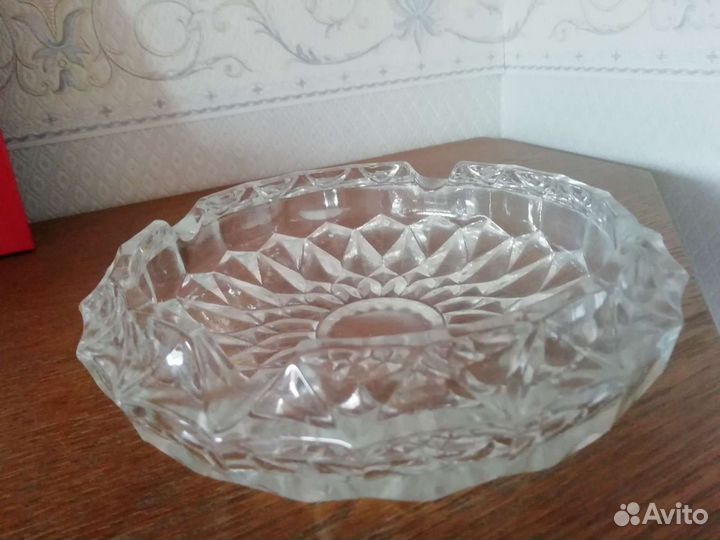 Менажница, пепельница