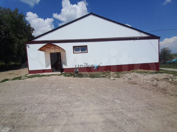 Продам торговое помещение, 233.6 м²