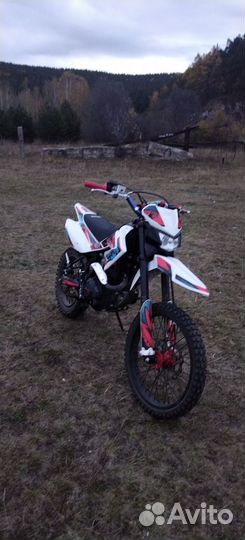 Продам мотоцикл GT SX150