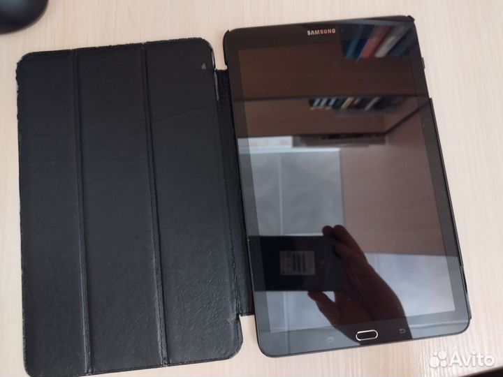 Samsung планшет на запчасти