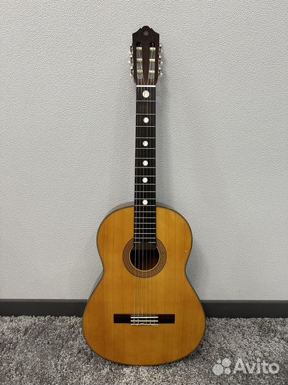 Классическая гитара Yamaha SG142S
