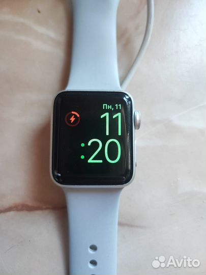 Часы apple watch 3