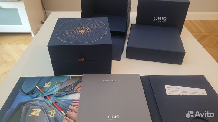 Oris Aquis SUN Wukong LE 42мм