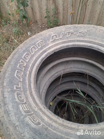 Yokohama A200 2.25/70 R16 и 2.25/70 R16 101M