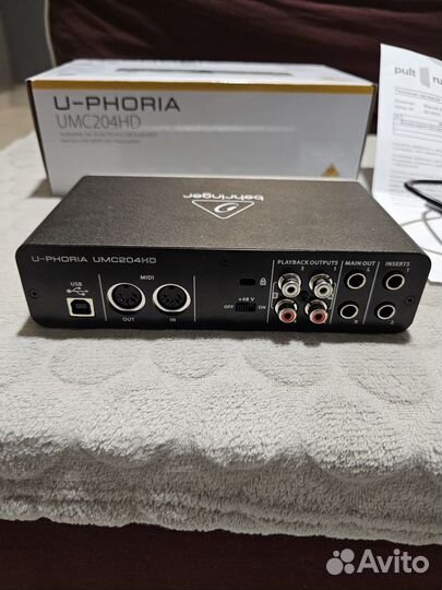 Behringer U-Phoria UMC204HD