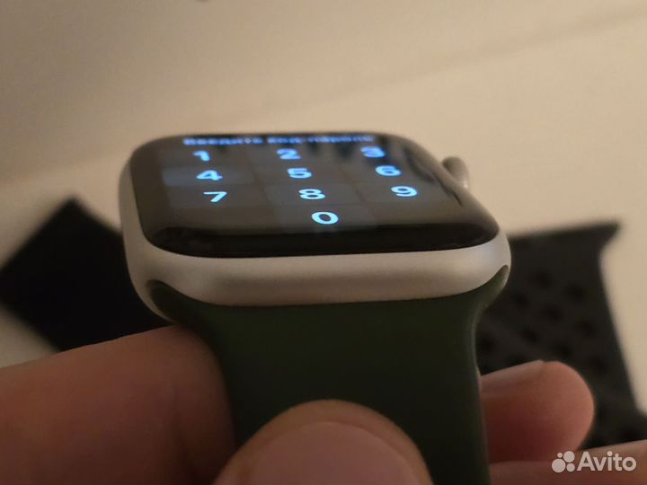 Часы apple watch se 2 44 mm 2023