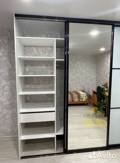 Угловой шкаф