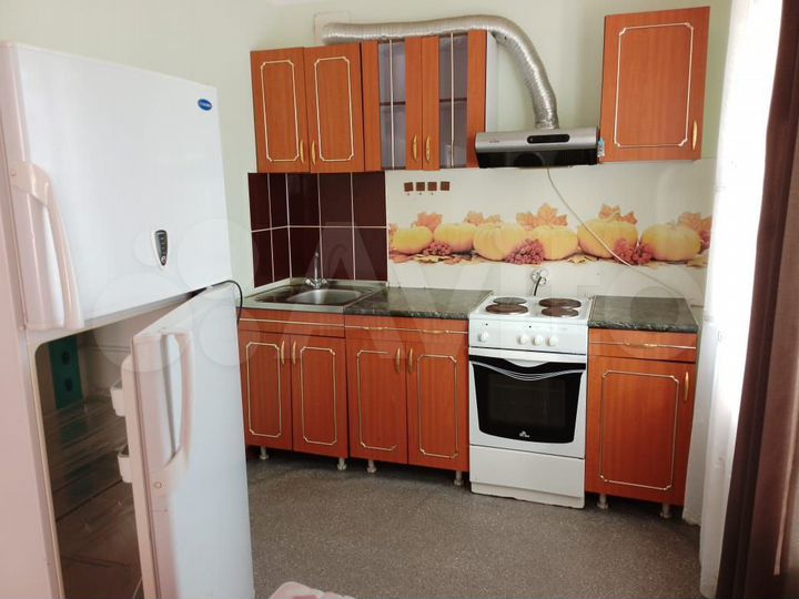 1-к. квартира, 37 м², 1/3 эт.