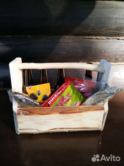 Деревянные изделия, коробки, ящик, скамейки