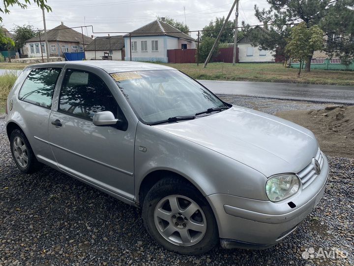 Volkswagen Golf 1.9 МТ, 2001, 333 000 км