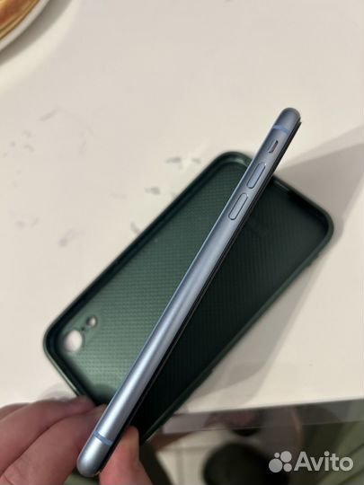 iPhone Xr, 128 ГБ