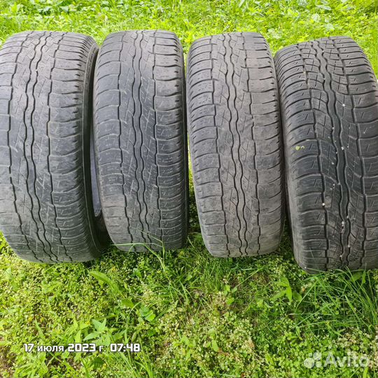Bridgestone Dueler H/T 687 335/60 R16