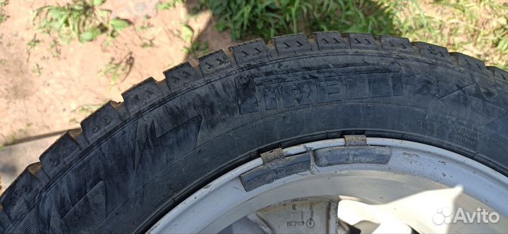 Pirelli Ice Zero 205/55 R16 94T