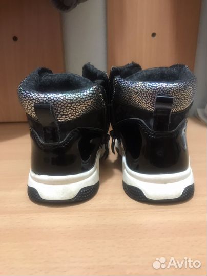 Ботинки демисезонные для девочки 25 размер
