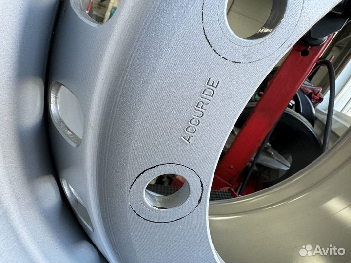 Грузовые диски 11.75 22.5 ет 120 Accuride Германия