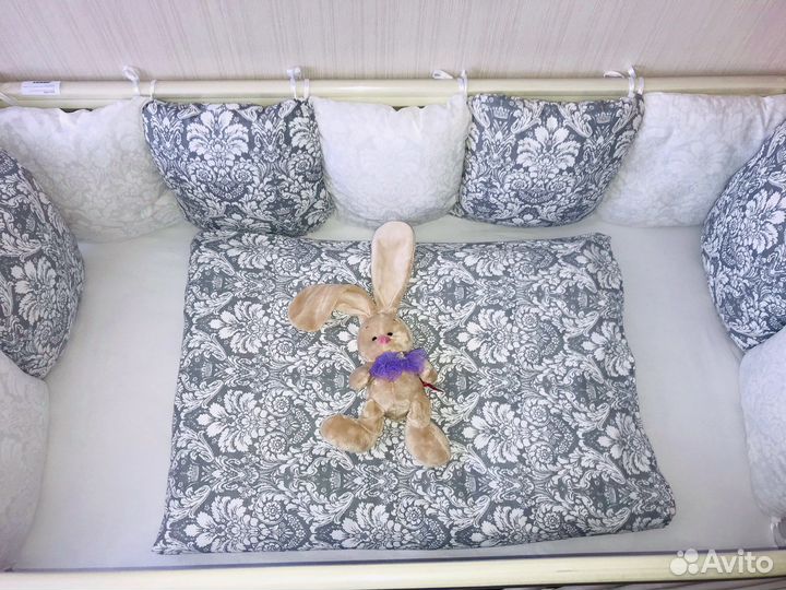 Бортики в детскую кроватку