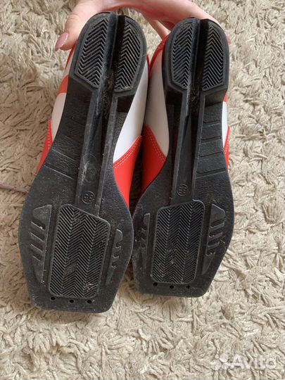 Лыжные ботинки