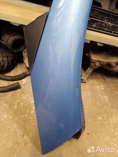 Молдинг лобового стекла правый Renault Scenic 3