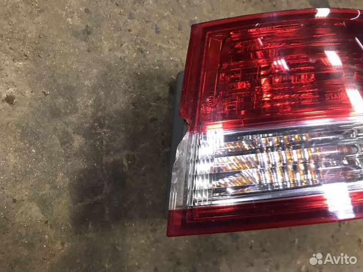 Фонарь задний правый Honda Elysion 2007г