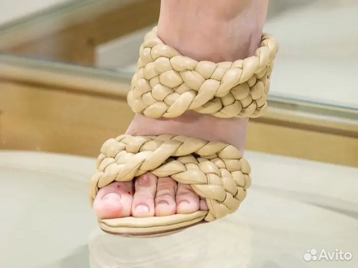 Bottega veneta сабо плетеные женские