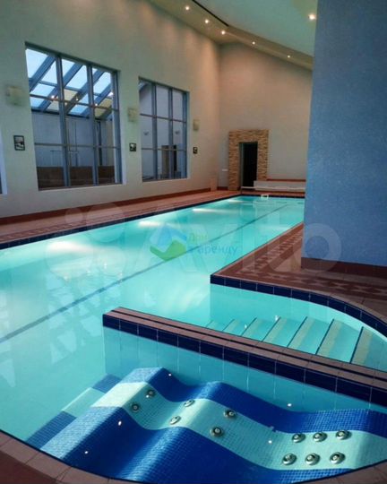 Коттедж 1200 м² на участке 20 сот.