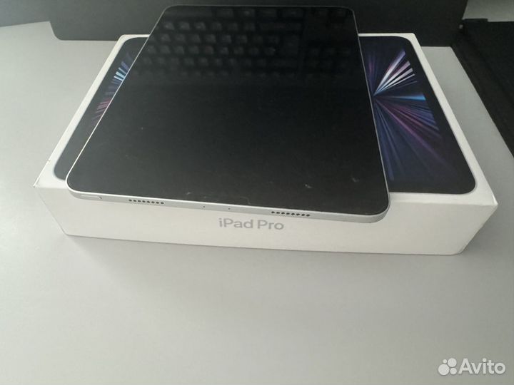 iPad pro 11 (2021) 128gb - на запчасти