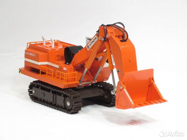 Hitachi UH801