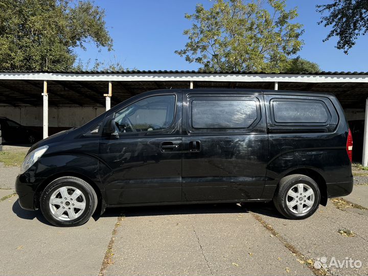 Hyundai Grand Starex 2.5 AT, 2010, 324 437 км