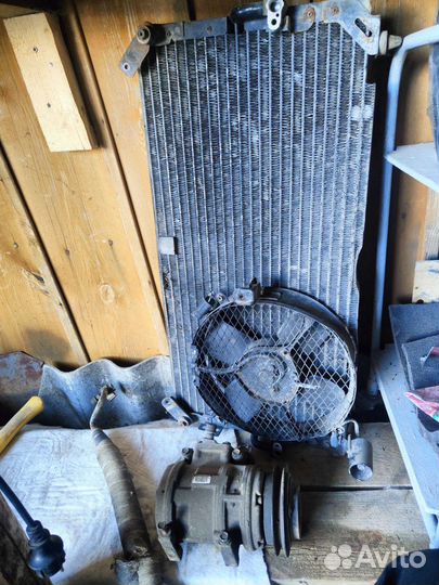 Компрессор кондиционера Тойота Ленд крузер