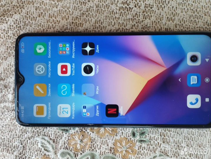 Телефон Xiaomi redmi 9t