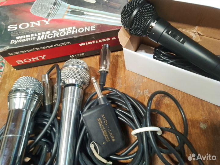 Три микрофона для караоке.Новые и б/у