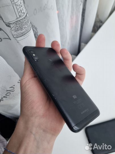 Xiaomi Mi A2 Lite Android One, 3/32 ГБ