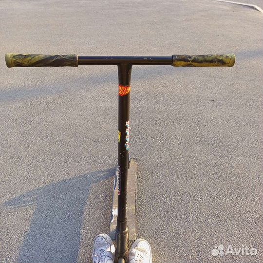 Трюковой самокат