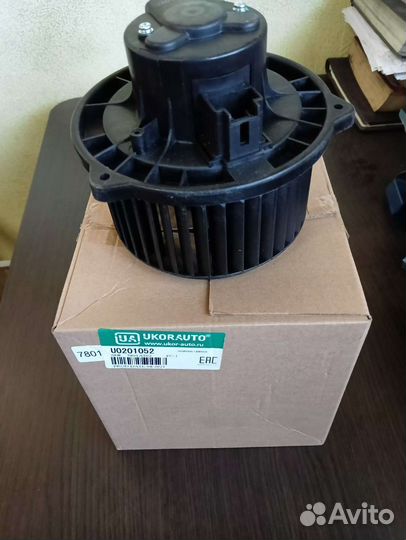 Моторчик печки Mitsubishi Pajero IV 4