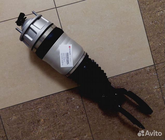 Пневмостойка Porsche Кайен 958 передняя новая