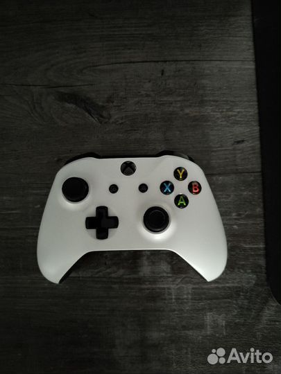 Консоль xbox one s 500gb