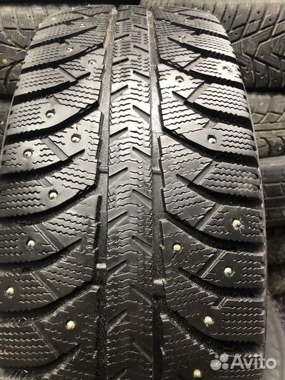 Bridgestone Ice Cruiser 7000S 215/65 R16