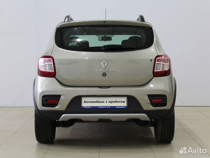 Renault Sandero Stepway 1.6 МТ, 2015, 143 960 км