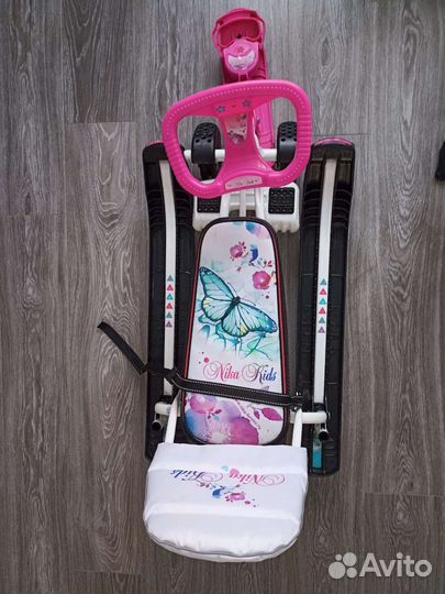 Детский снегокат с колесами и ручкой