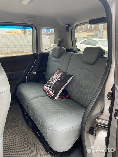 Авточехлы экокожа / новые