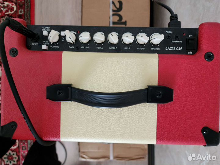 Гитарный комбоусилитель cort cm30r