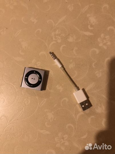Плеер iPod shuffle 4