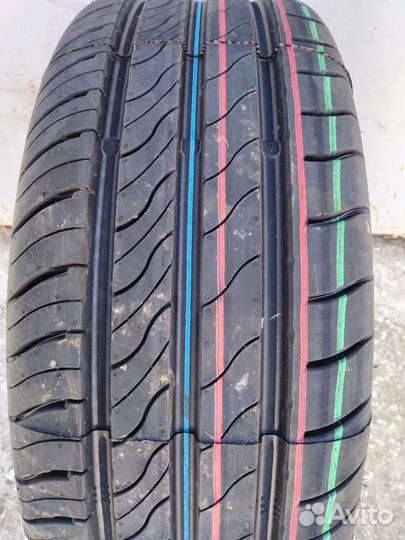 Viatti Strada 2 (V-134) 185/60 R14 86H